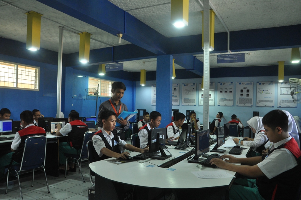 Memiliki Sarana Prasarana Standar